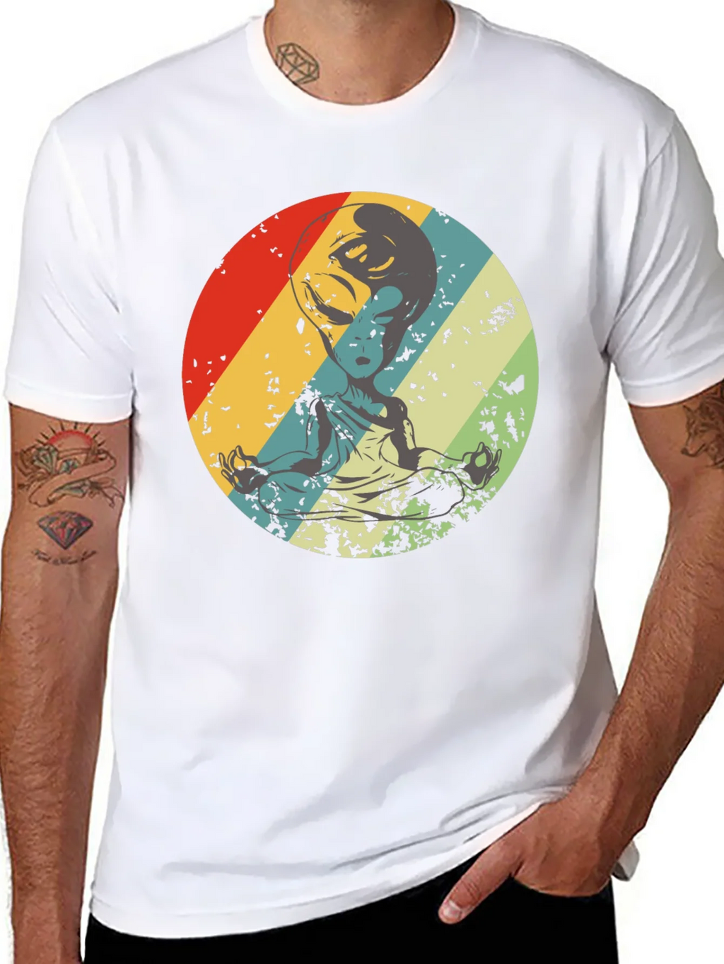 Retro Alien Meditation T-Shirt - Sci-Fi Yoga Tee product image 7